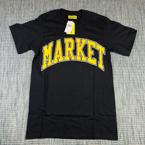 Market studio Arc Spellout Yellow Black Men’s Sz S New - Picture 1 of 5